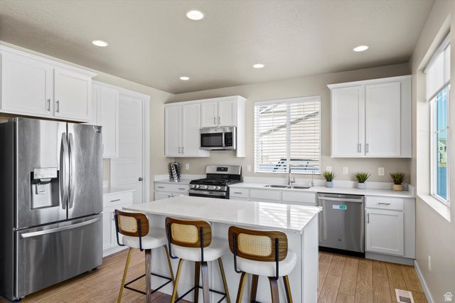 6446 N PINE TREE WAY, Eagle Mountain, UT 84005