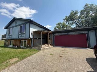 1804 14th Ave, Williston, ND 58801