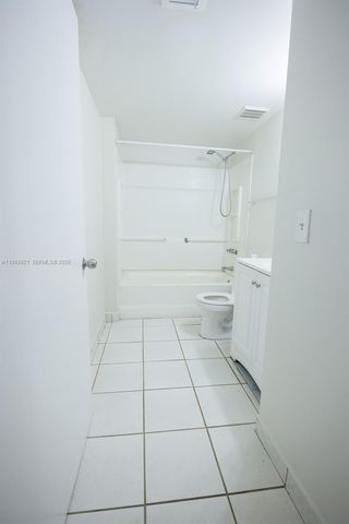 14920 SW 82nd Ln 12-104, Miami, FL 33193