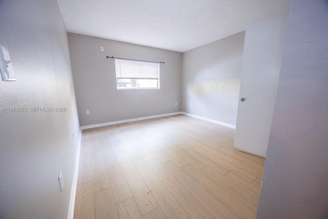 14920 SW 82nd Ln 12-104, Miami, FL 33193