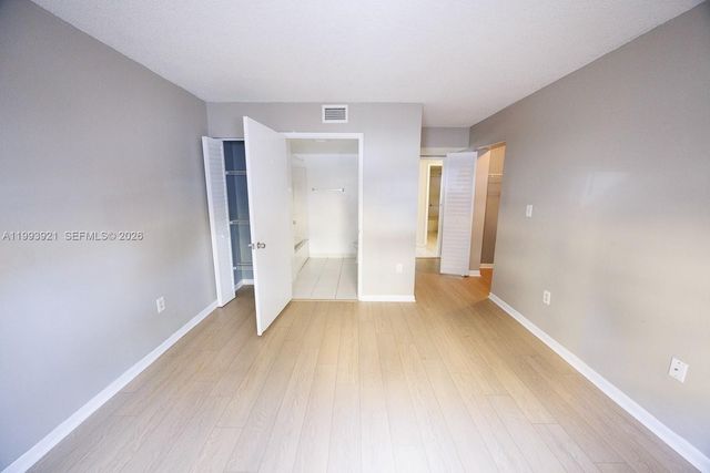 14920 SW 82nd Ln 12-104, Miami, FL 33193