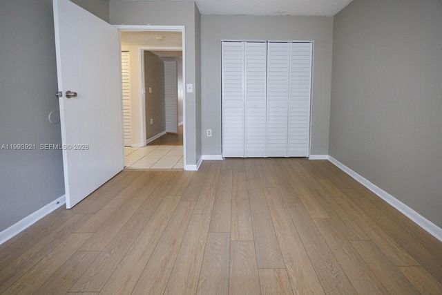 14920 SW 82nd Ln 12-104, Miami, FL 33193