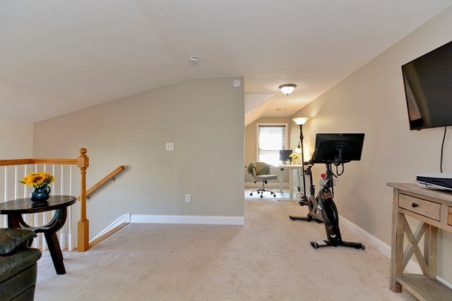 28 Richardson St 1, Wakefield, MA 01880