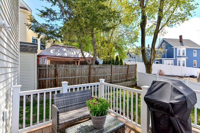 28 Richardson St 1, Wakefield, MA 01880