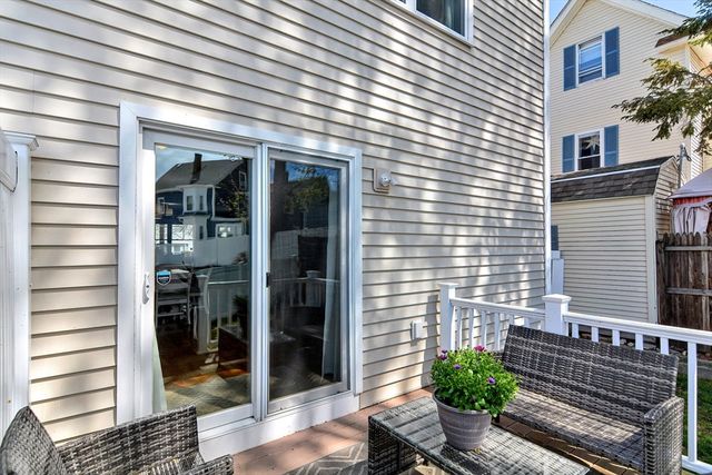 28 Richardson St 1, Wakefield, MA 01880