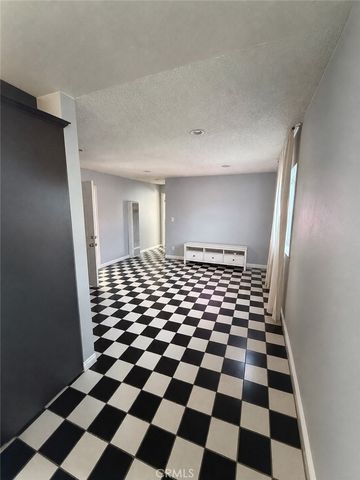 35 W Washington, Pasadena, CA 91103
