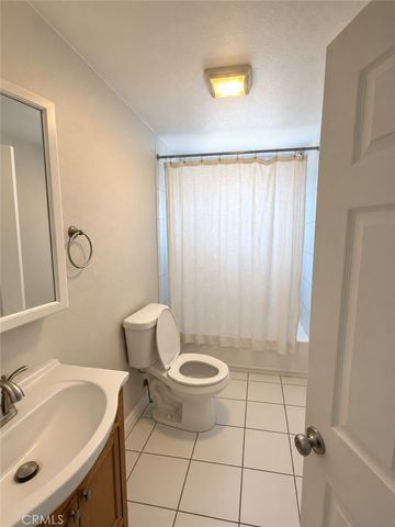 35 W Washington, Pasadena, CA 91103