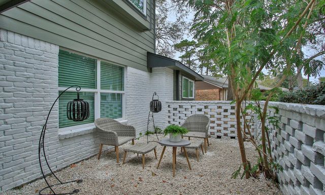 25607 Pecan Valley Circle, Spring, TX 77380