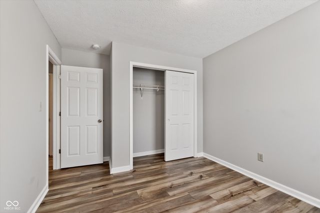 10705 Snowdrop Way, Indianapolis, IN 46235