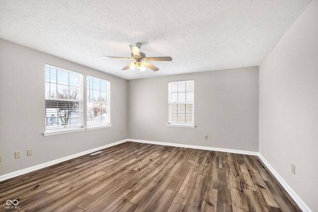 10705 Snowdrop Way, Indianapolis, IN 46235