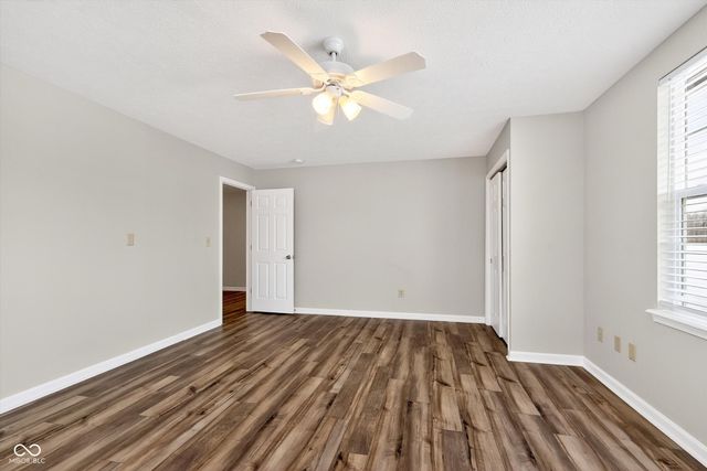 10705 Snowdrop Way, Indianapolis, IN 46235