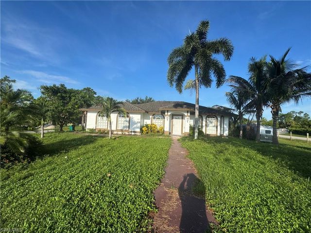 3495 everglades BLVD, Naples, FL 34120