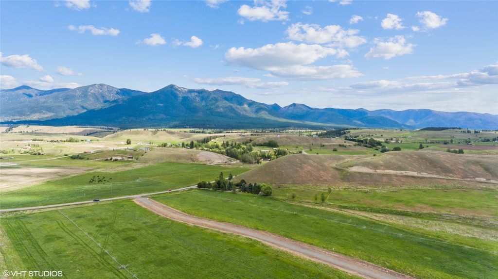 1 and 2A Comstock Lane, Eureka, MT 59917 photo 4