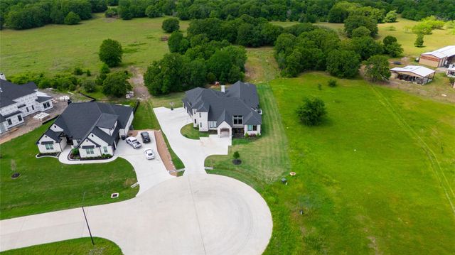 2209 Joe Will Drive, College Station, TX 77845