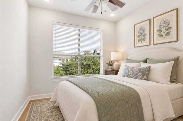 2811 Clay Street, Houston, TX 77003