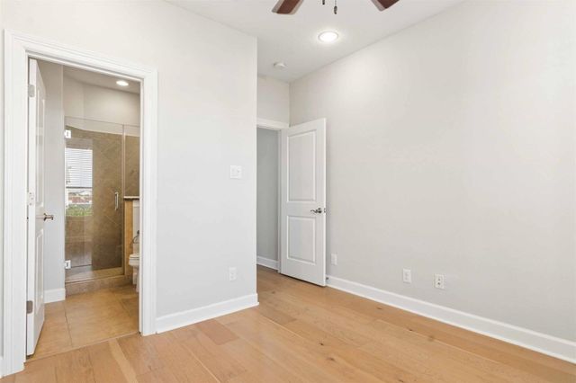 2811 Clay Street, Houston, TX 77003