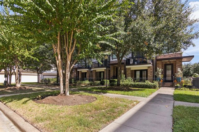 2811 Clay Street, Houston, TX 77003