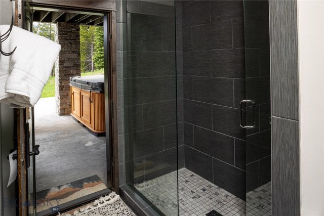 13 Little Plume, Big Sky, MT 59716