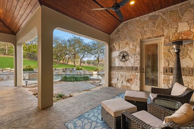 104 Bravo, Boerne, TX 78006