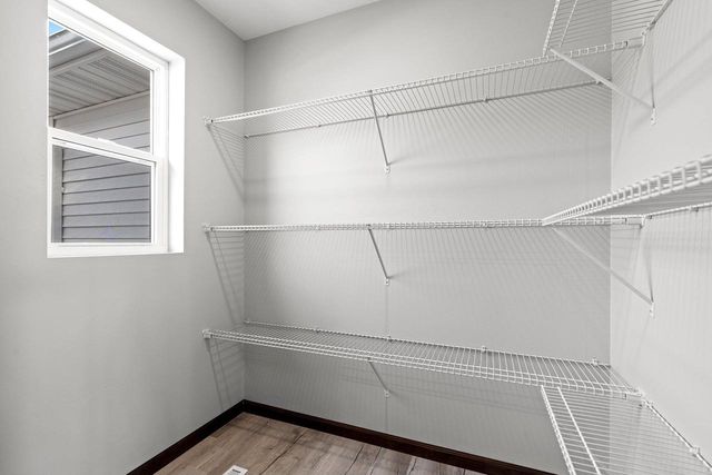 2652 LAWRENCE LANE, Neenah, WI 54956