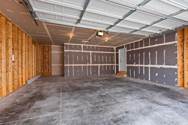 2652 LAWRENCE LANE, Neenah, WI 54956