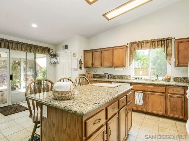 13344 Goldentop, Lakeside, CA 92040