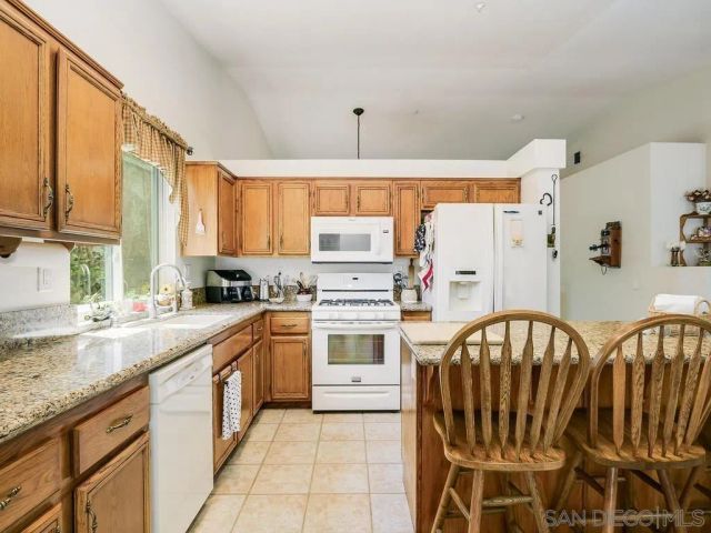 13344 Goldentop, Lakeside, CA 92040