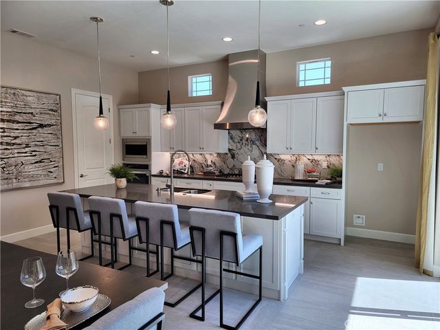 2339 Clubhouse Drive, Paso Robles, CA 93446