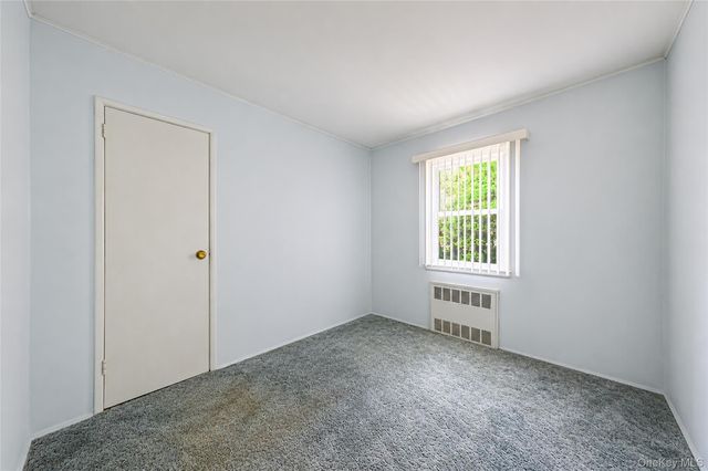 59 Maybrook Road, North Babylon, NY 11703