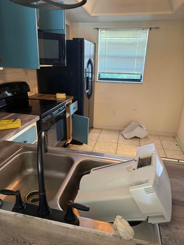 2025 Oleander Boulevard, Fort Pierce, FL 34982