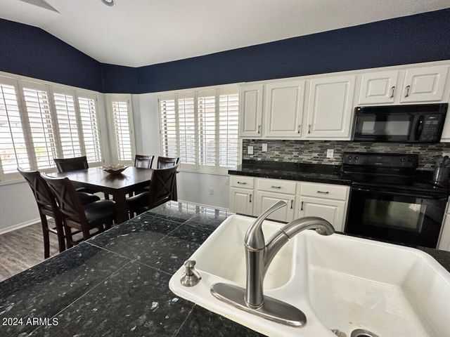 22834 N 24th Place, Phoenix, AZ 85024