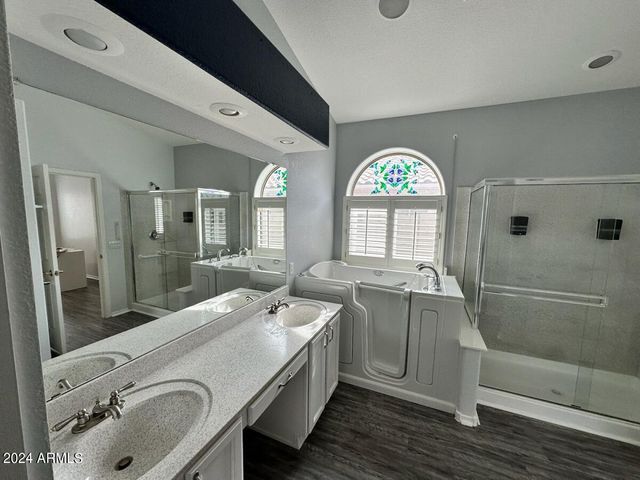 22834 N 24th Place, Phoenix, AZ 85024