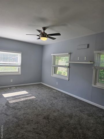 32251 Elmwood Street, Garden City, MI 48135