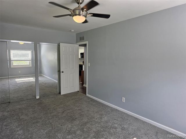 32251 Elmwood Street, Garden City, MI 48135