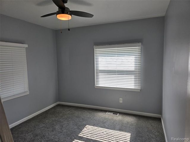 32251 Elmwood Street, Garden City, MI 48135