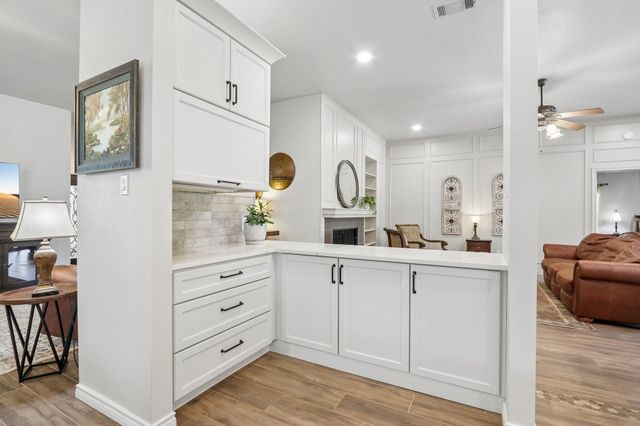 2031 Greenstone Trail, Carrollton, TX 75010