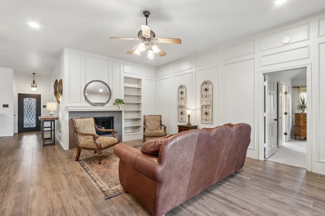 2031 Greenstone Trail, Carrollton, TX 75010