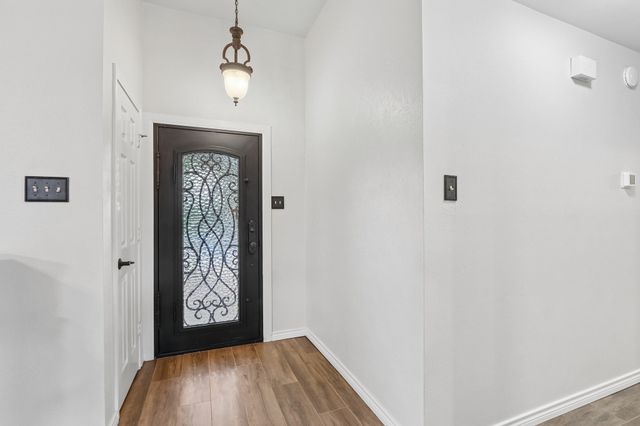 2031 Greenstone Trail, Carrollton, TX 75010