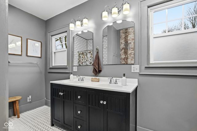 419 S Wilbur Wright Road, New Castle, IN 47362