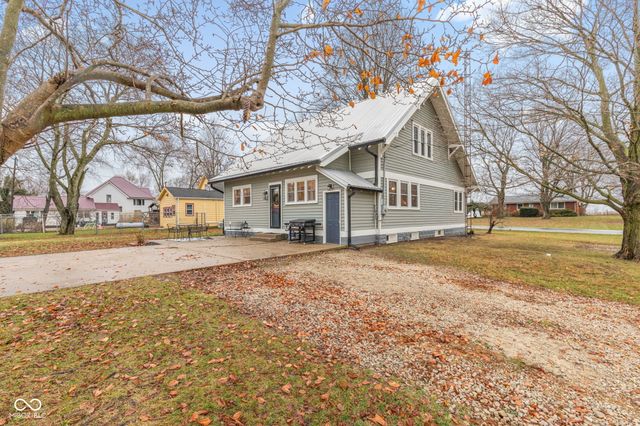 419 S Wilbur Wright Road, New Castle, IN 47362