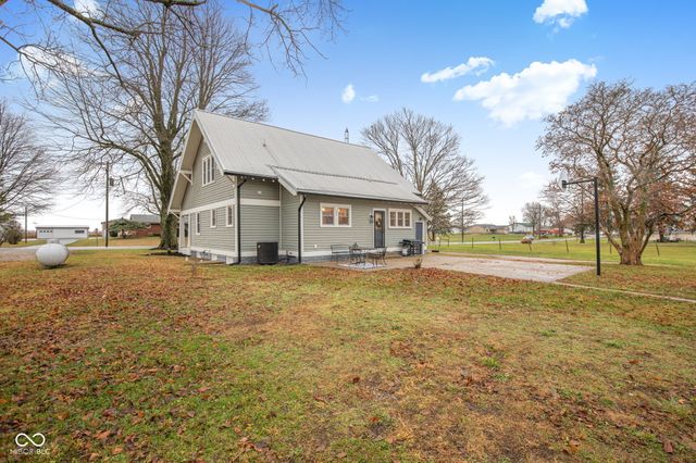 419 S Wilbur Wright Road, New Castle, IN 47362