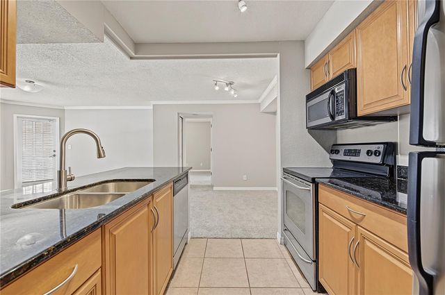 3261 HAVILAND COURT 104, Palm Harbor, FL 34684