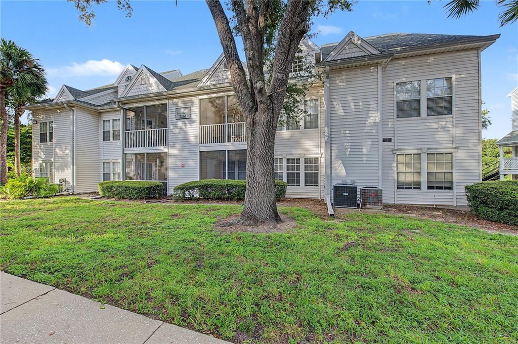 3261 HAVILAND COURT 104, Palm Harbor, FL 34684