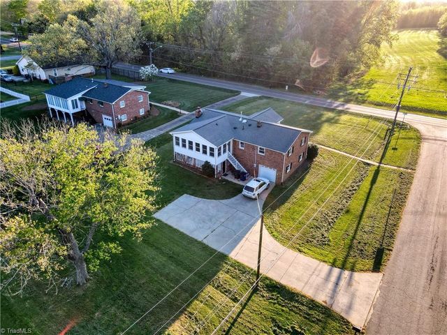 5100 Murray Road, Winston-salem, NC 27106
