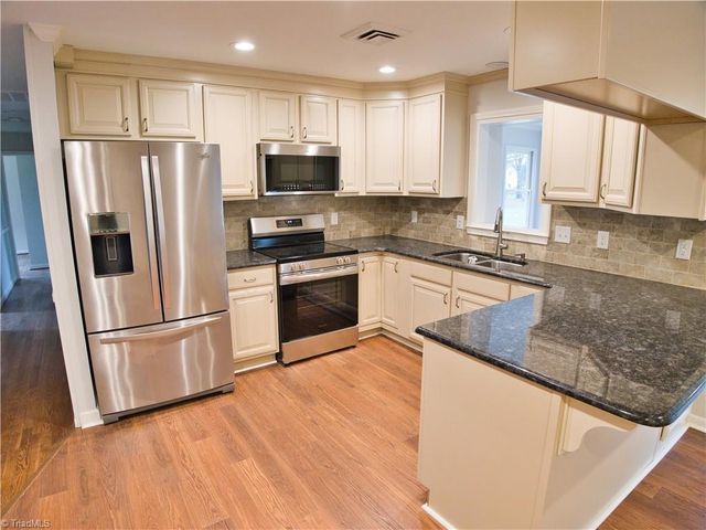 5100 Murray Road, Winston-salem, NC 27106