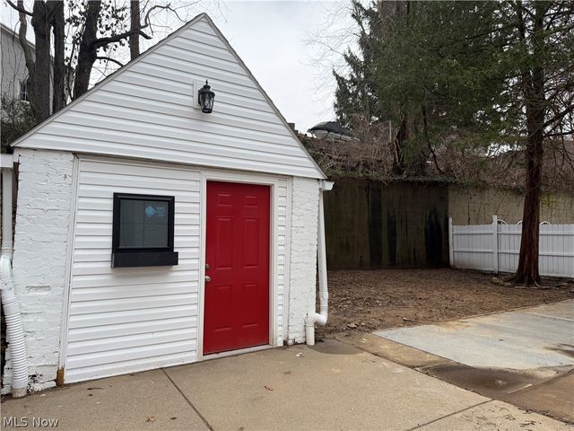 607 Hillcrest Street, Parkersburg, WV 26101