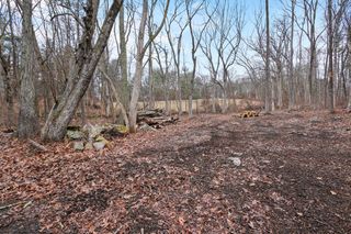 0 Hayden Pond Rd, Dudley, MA 01570