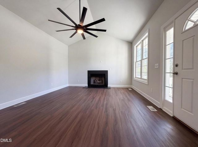 25 Camden Drive, Youngsville, NC 27596