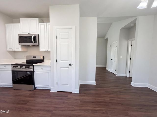 25 Camden Drive, Youngsville, NC 27596