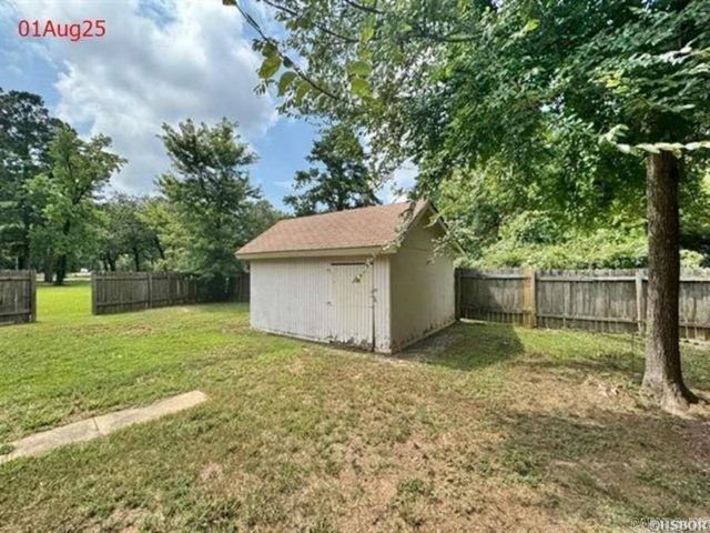 103 Stonegate Court, Gurdon, AR 71743